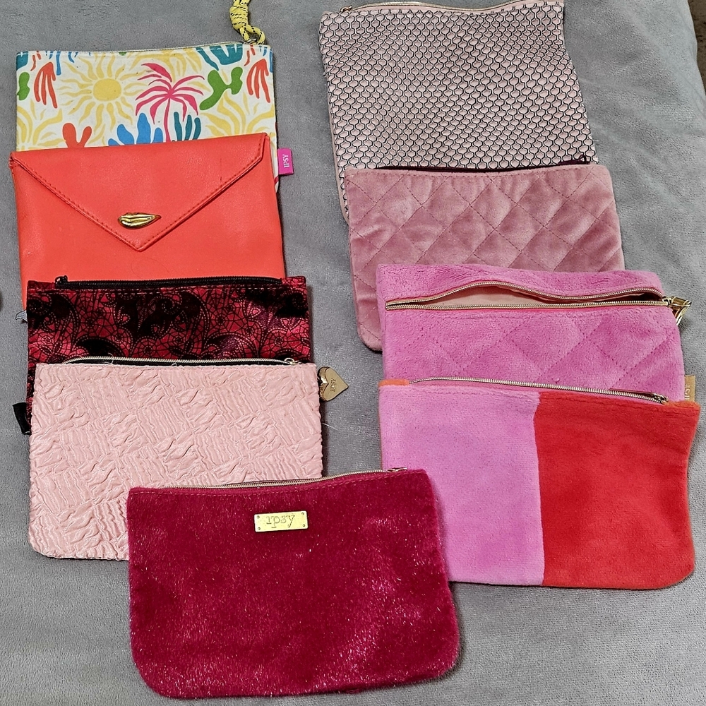 Pink / Red makeup bag lot